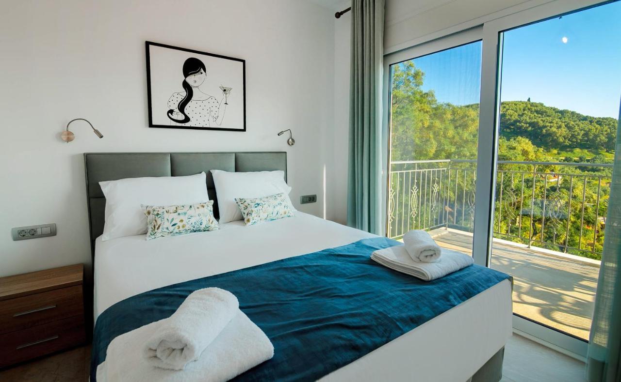 Natura Luxury Suites ปาร์กา ภายนอก รูปภาพ