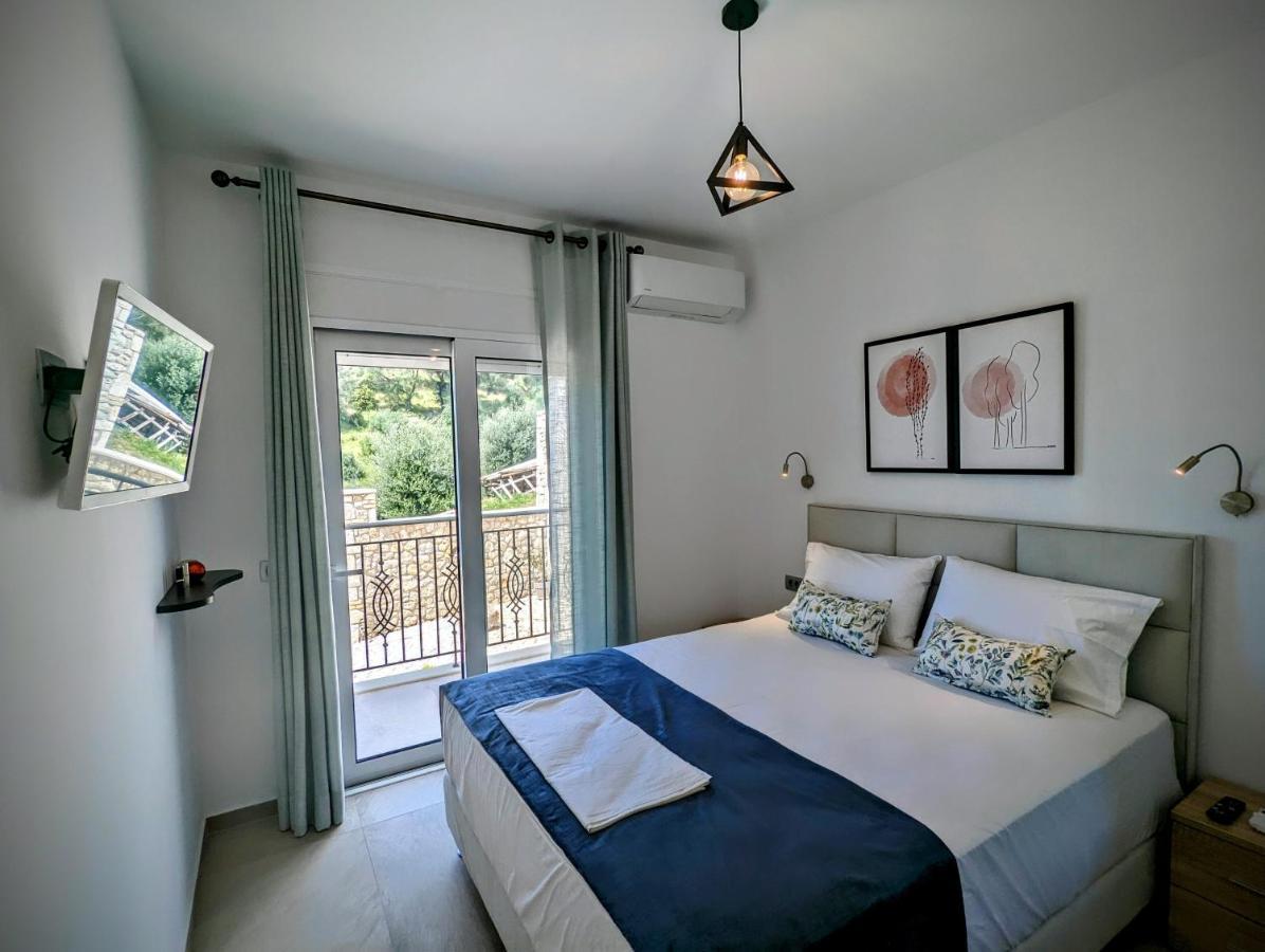 Natura Luxury Suites ปาร์กา ภายนอก รูปภาพ