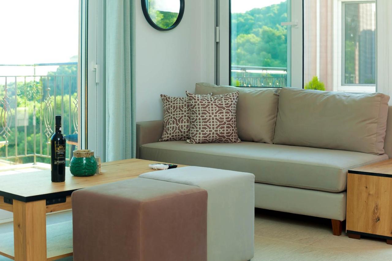 Natura Luxury Suites ปาร์กา ภายนอก รูปภาพ