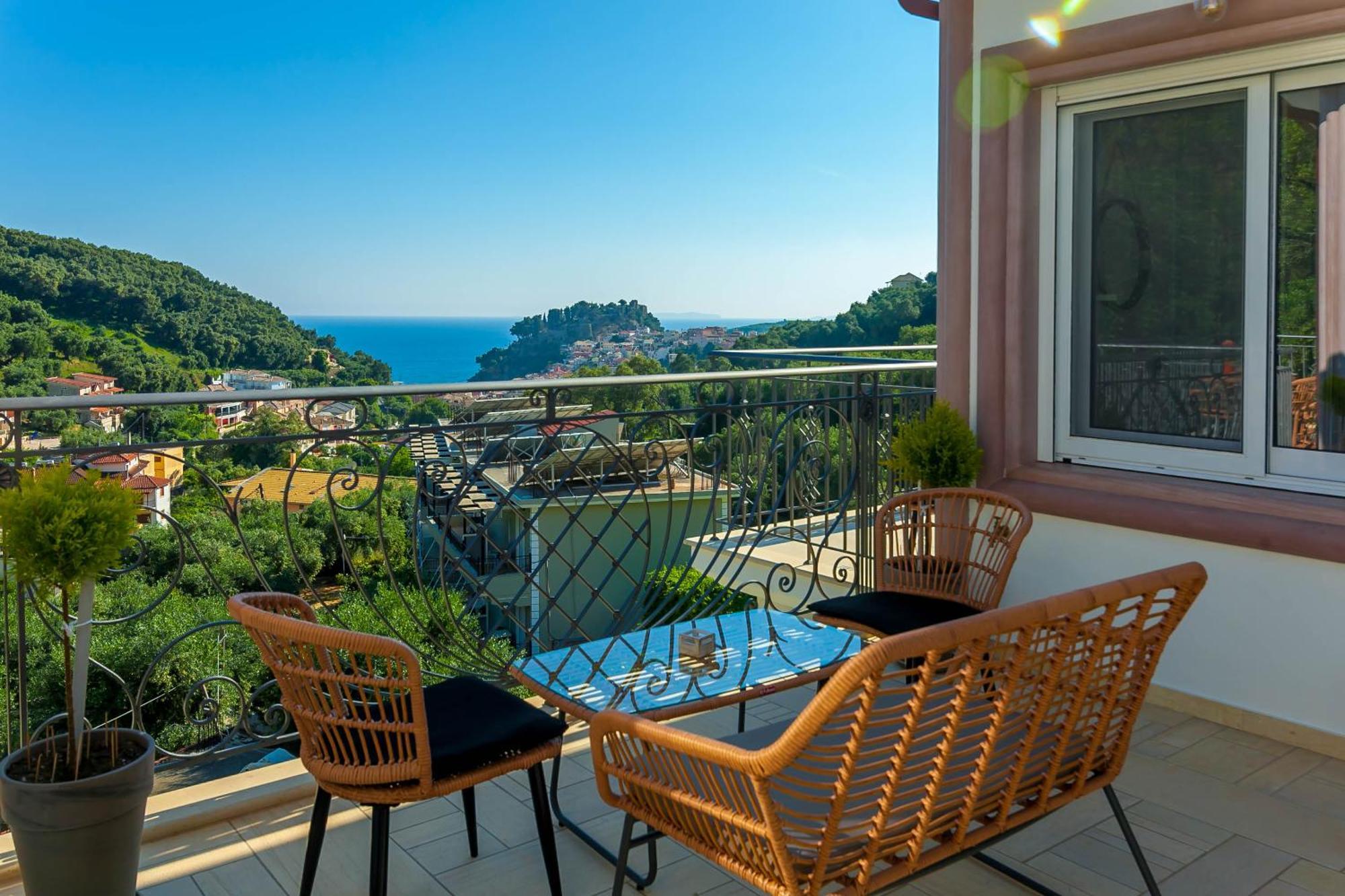 Natura Luxury Suites ปาร์กา ภายนอก รูปภาพ