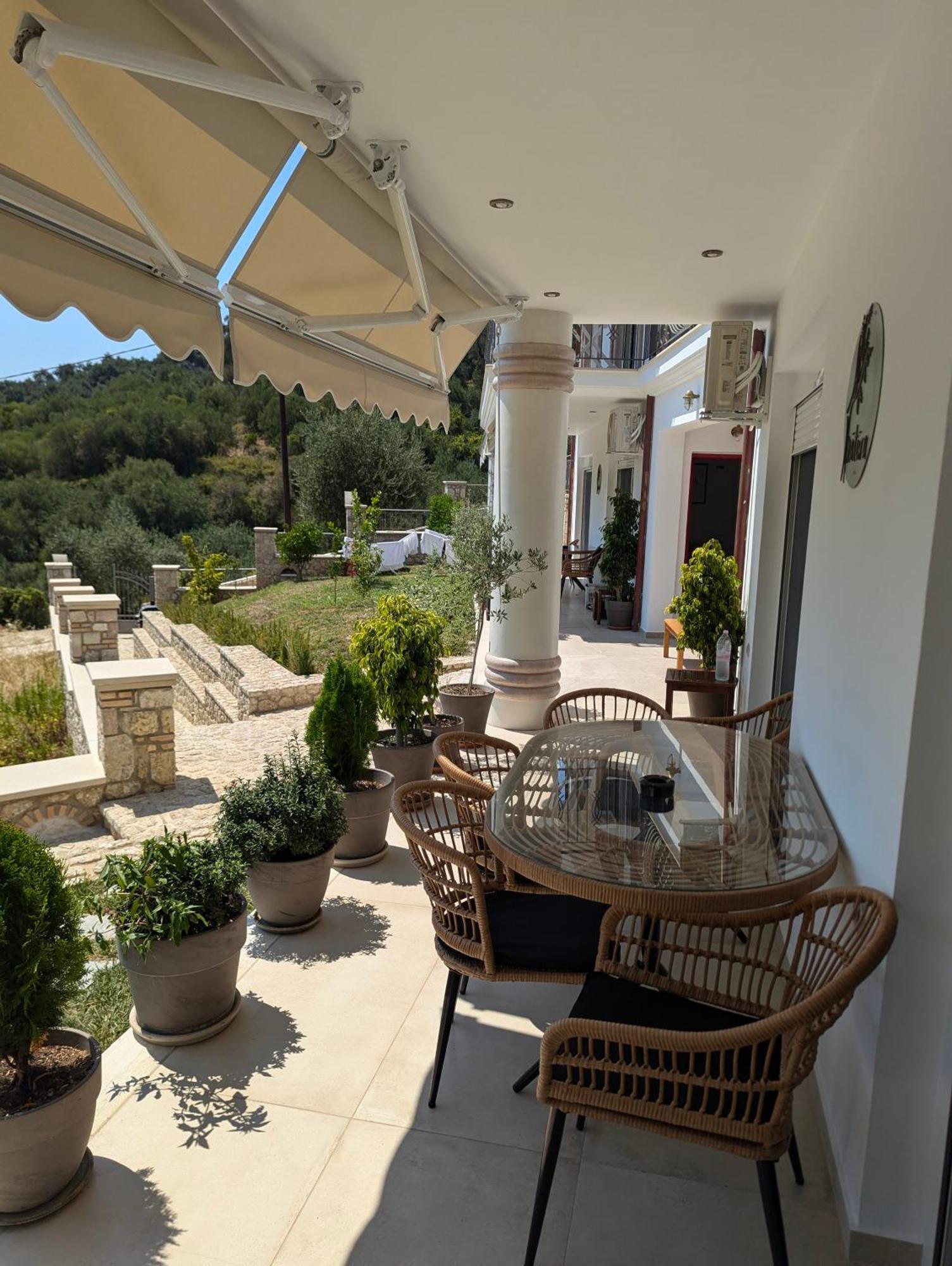 Natura Luxury Suites ปาร์กา ภายนอก รูปภาพ